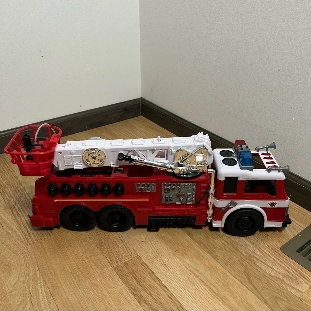 Firetruck Toy Large W/ Siren Lights & Squirts Real Water Red Kids